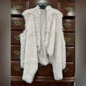 Est. 1946 Light Pink Faux Fur Vest